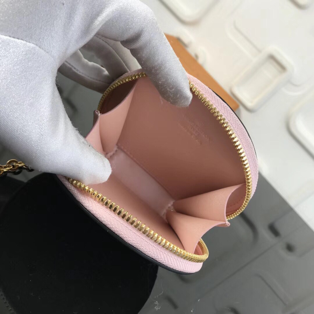 LV MICRO BOITE CHAPEAU M63597