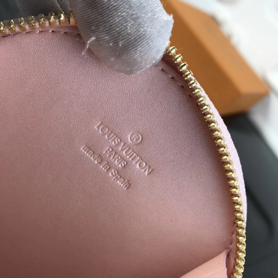 LV MICRO BOITE CHAPEAU M63597