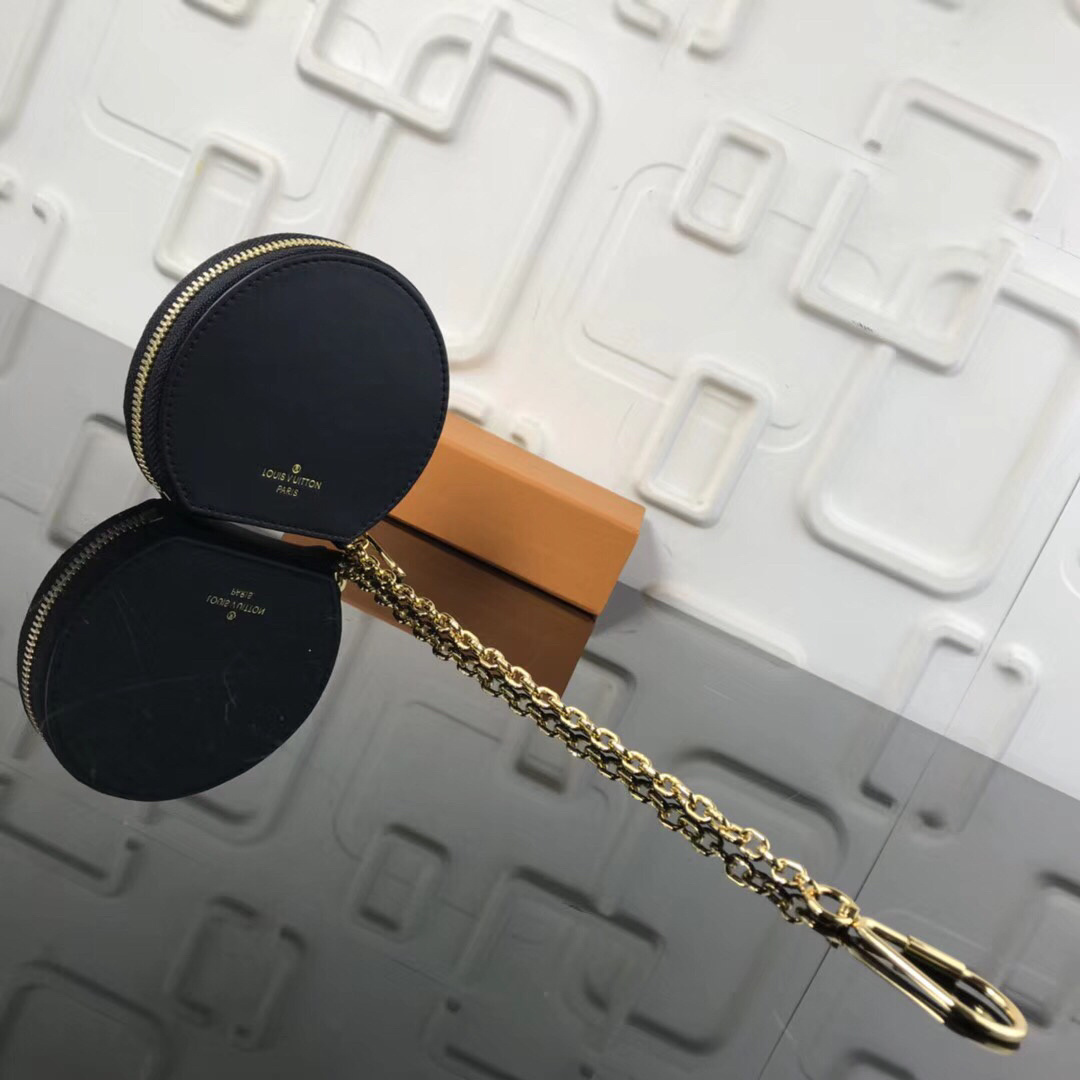 LV MICRO BOITE CHAPEAU M63597