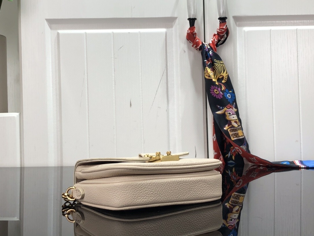 LV MICRO METIS M81390