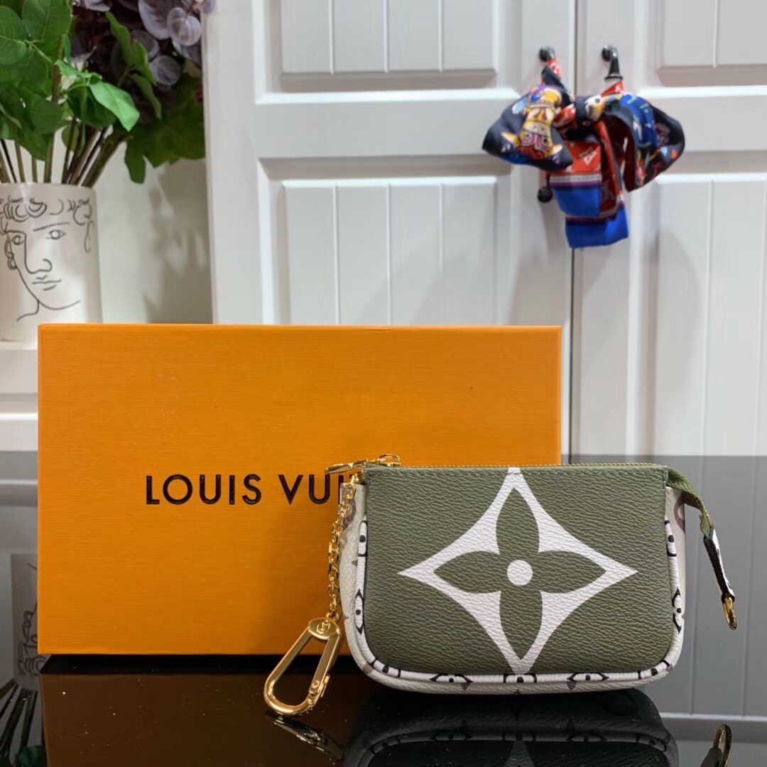 LV MICRO POCHETTE ACCESSOIRES M67579