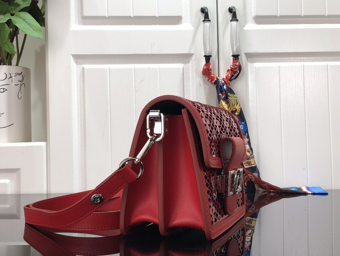 LV MINI DAUPHINE M20359B