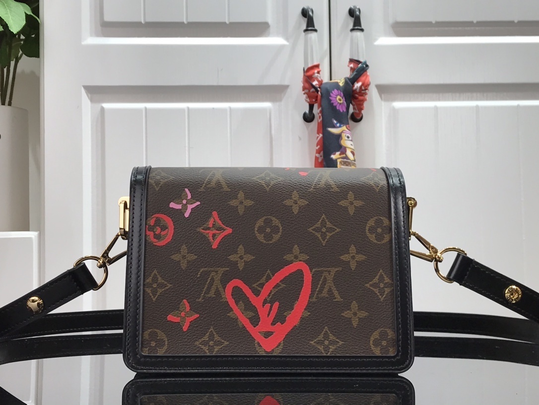 LV MINI DAUPHINE M45889