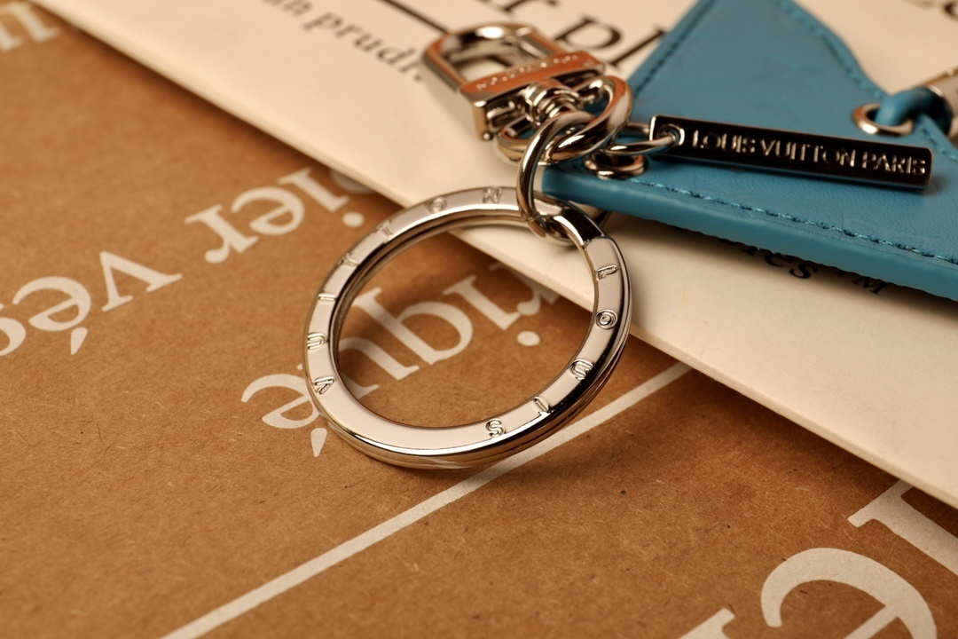 LV MINI ICON KITE BAG CHARM AND KEY HOLDER MP2625