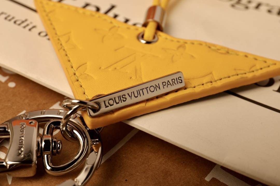 LV MINI ICON KITE BAG CHARM AND KEY HOLDER MP2625