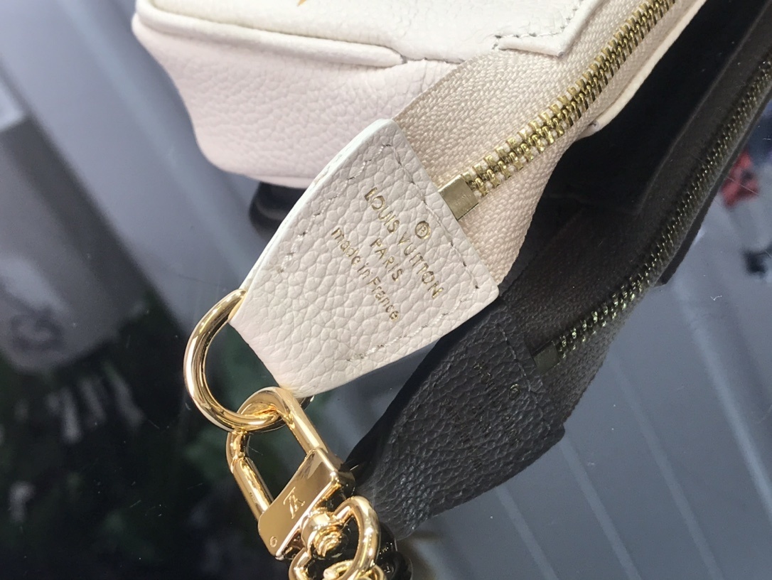 LV MINI POCHETTE ACCESSOIRES M80501
