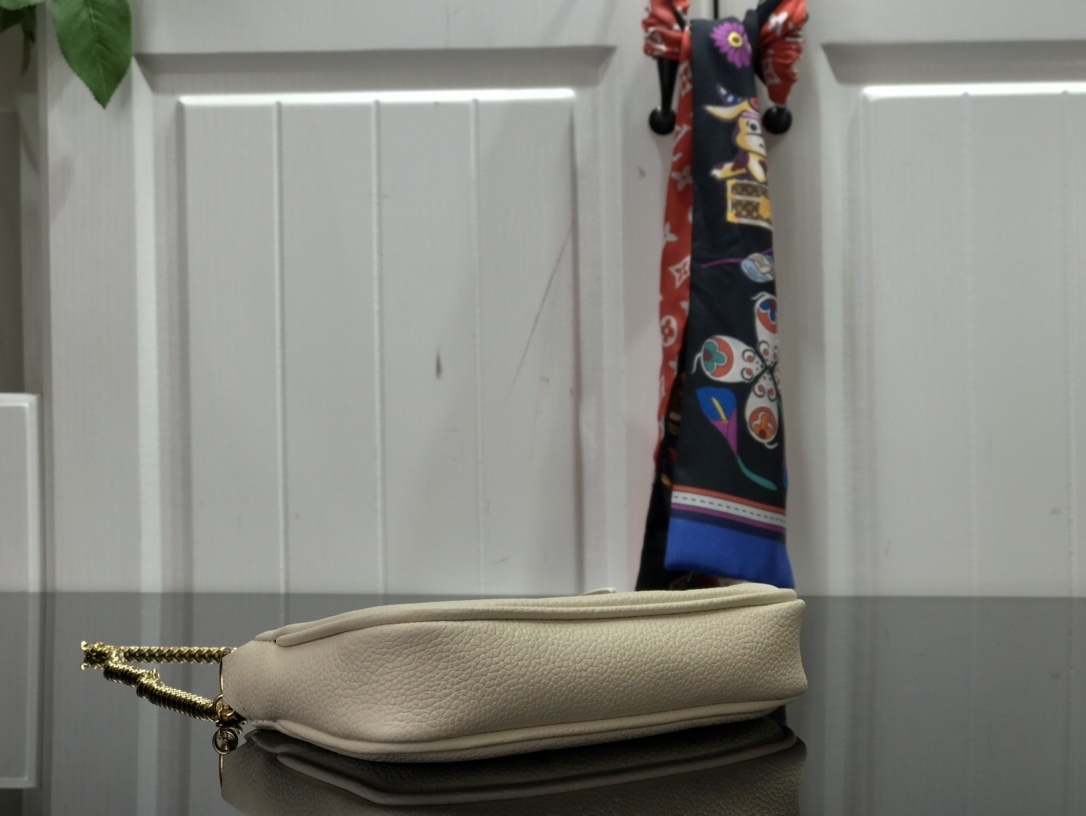 LV MINI POCHETTE ACCESSOIRES M80501