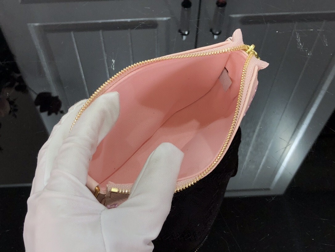 LV MINI POCHETTE ACCESSOIRES M81140