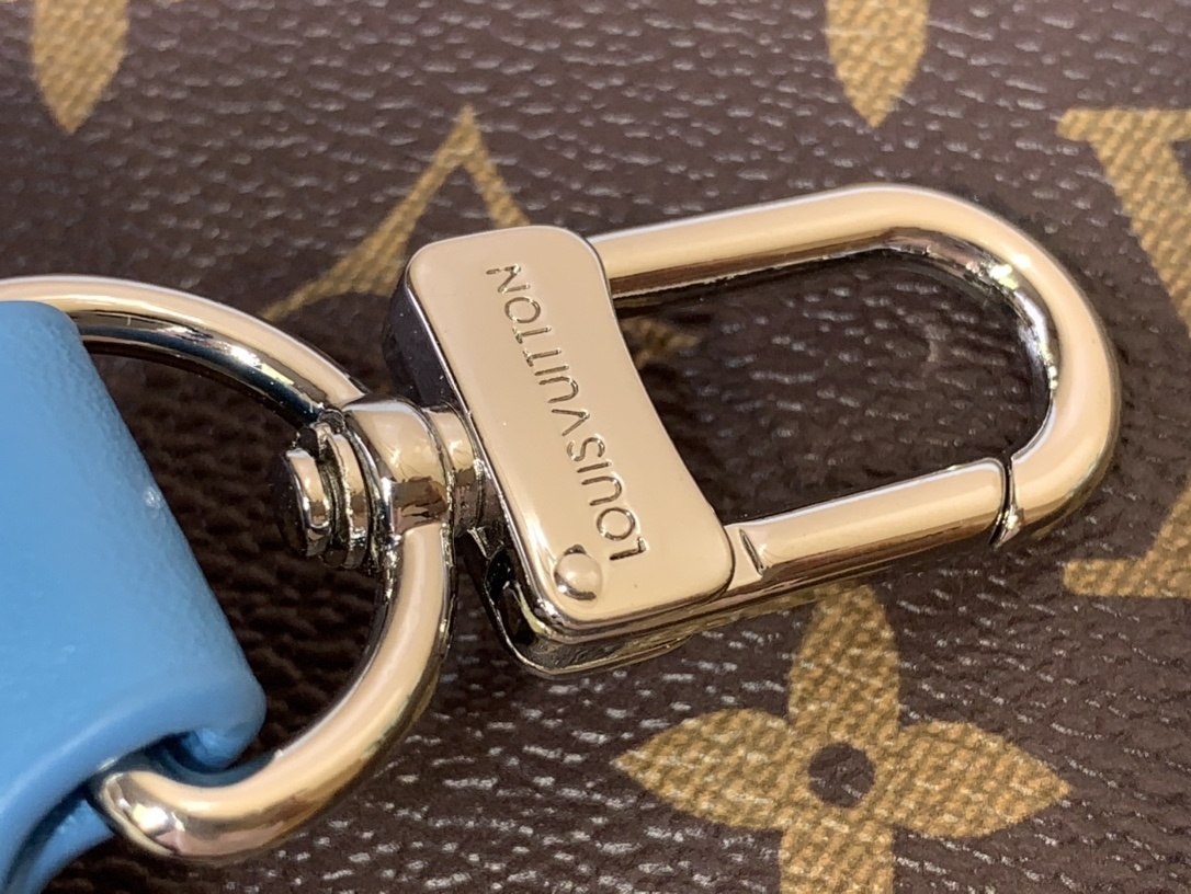 LV MINI SHOPPER TOTE m13925