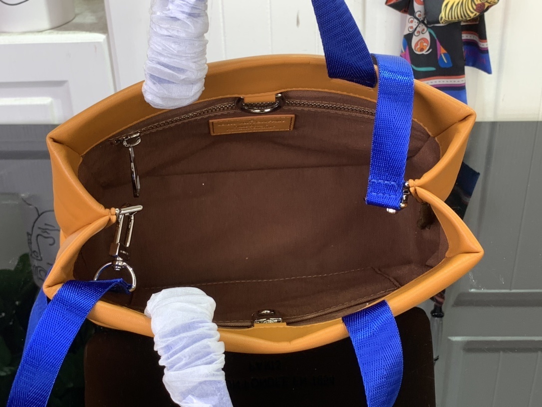 LV MINI SHOPPER TOTE m15239 