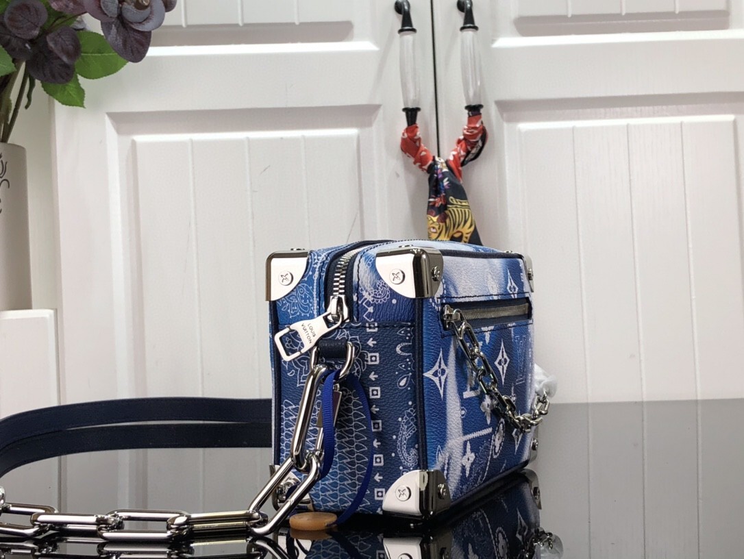 LV MINI SOFT TRUNK M20557