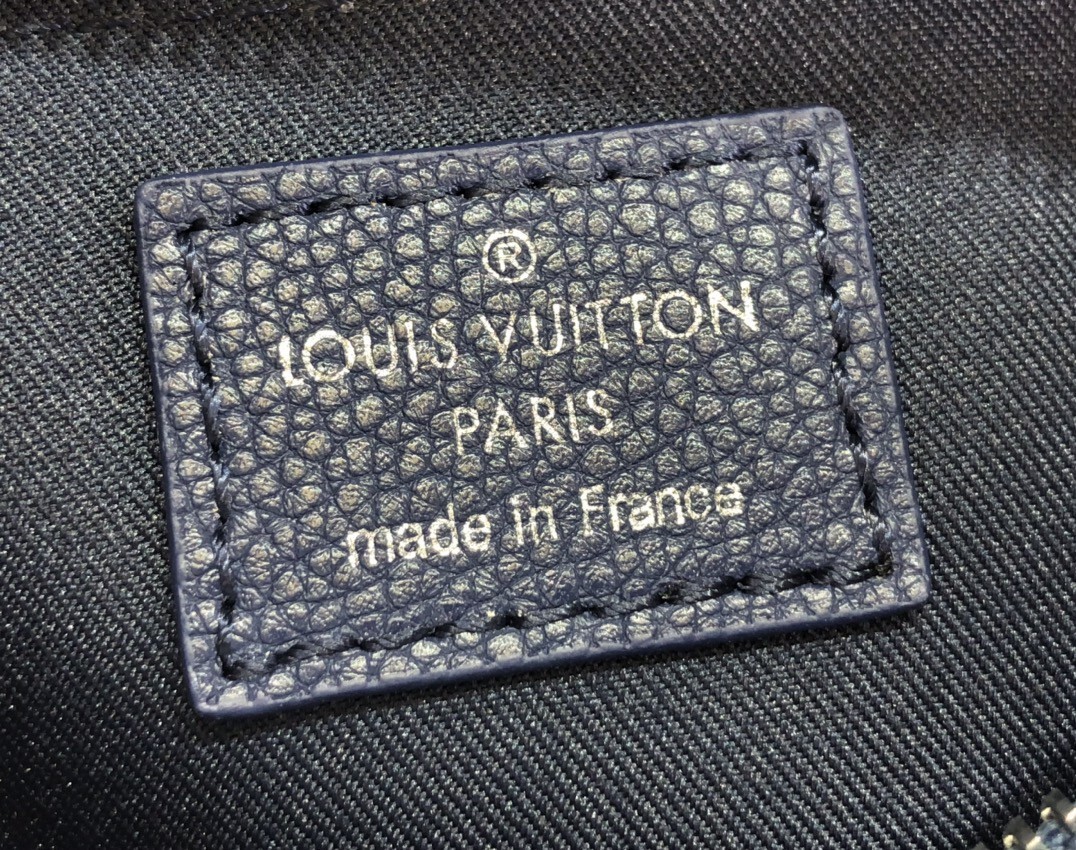 LV MINI SOFT TRUNK M20557