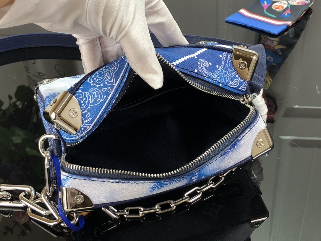 LV MINI SOFT TRUNK M20557