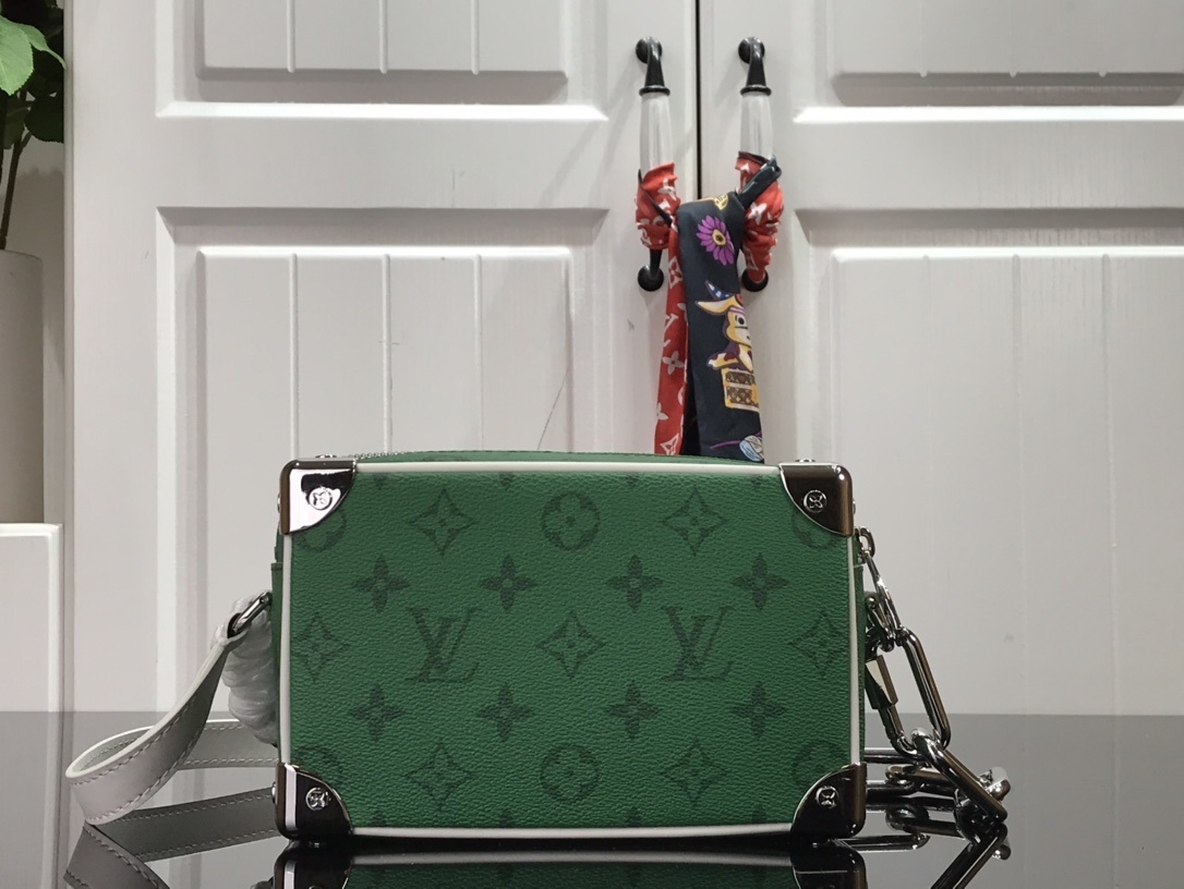 LV MINI SOFT TRUNK M44480YZ