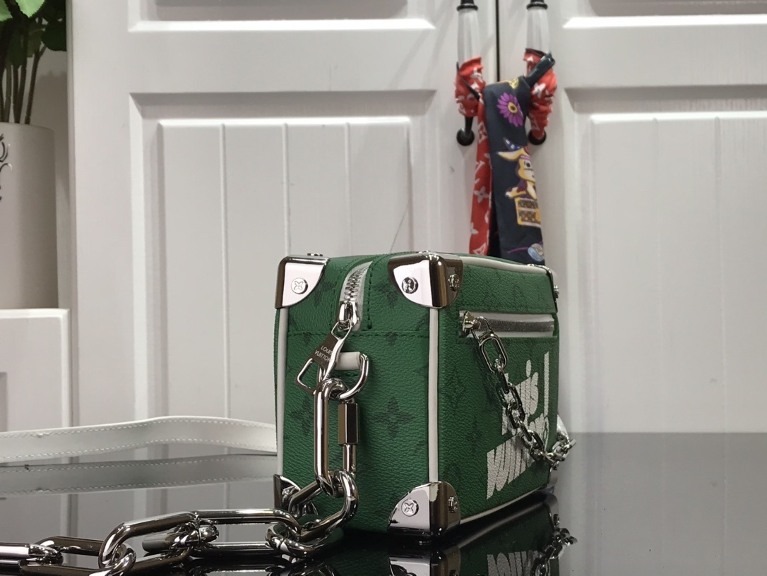 LV MINI SOFT TRUNK M44480YZ