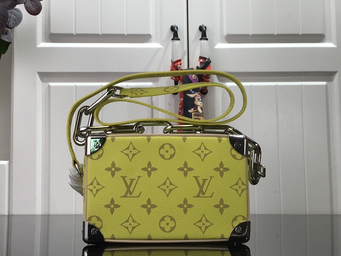 LV MINI SOFT TRUNK M44480YZ