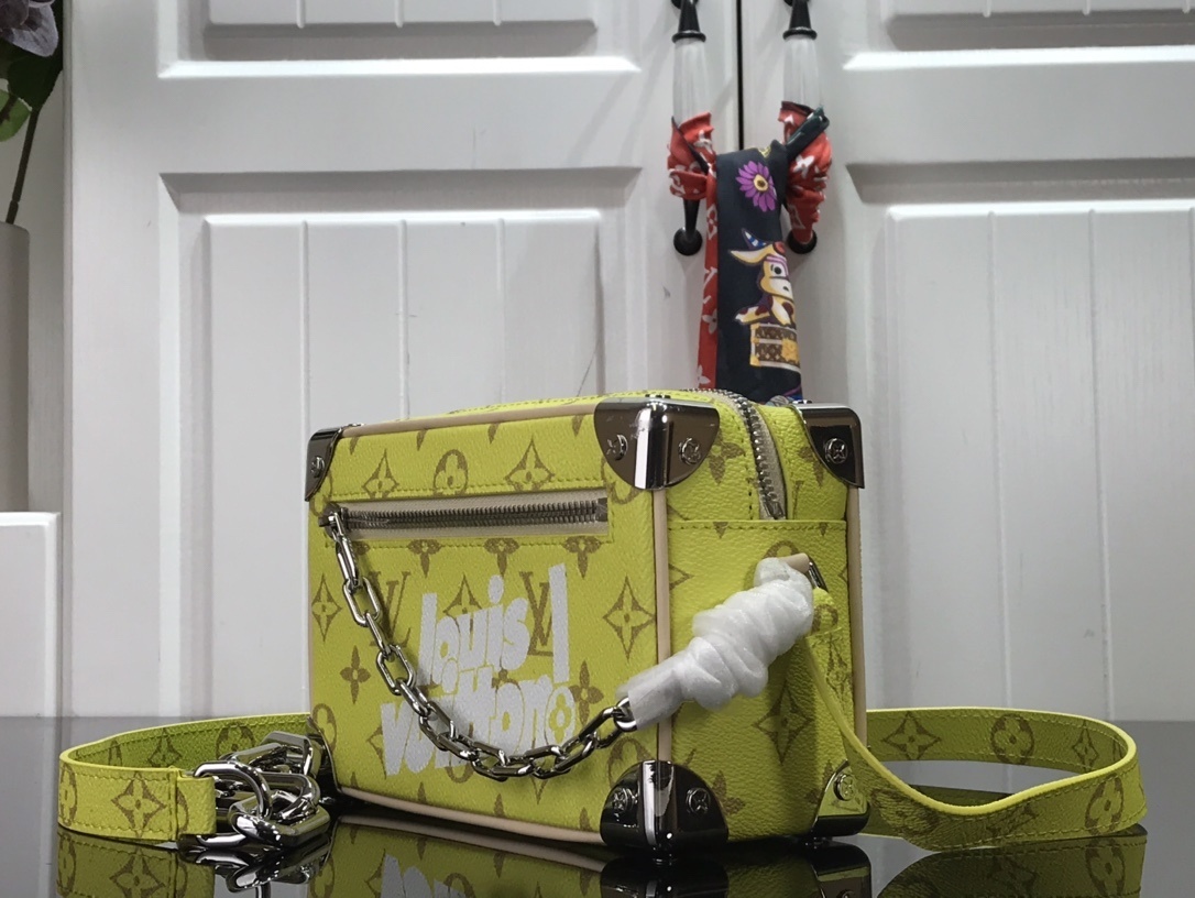 LV MINI SOFT TRUNK M44480YZ