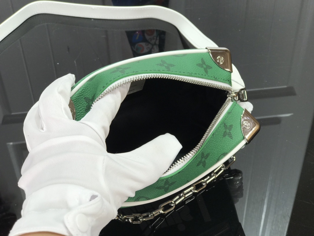 LV MINI SOFT TRUNK M44480YZ