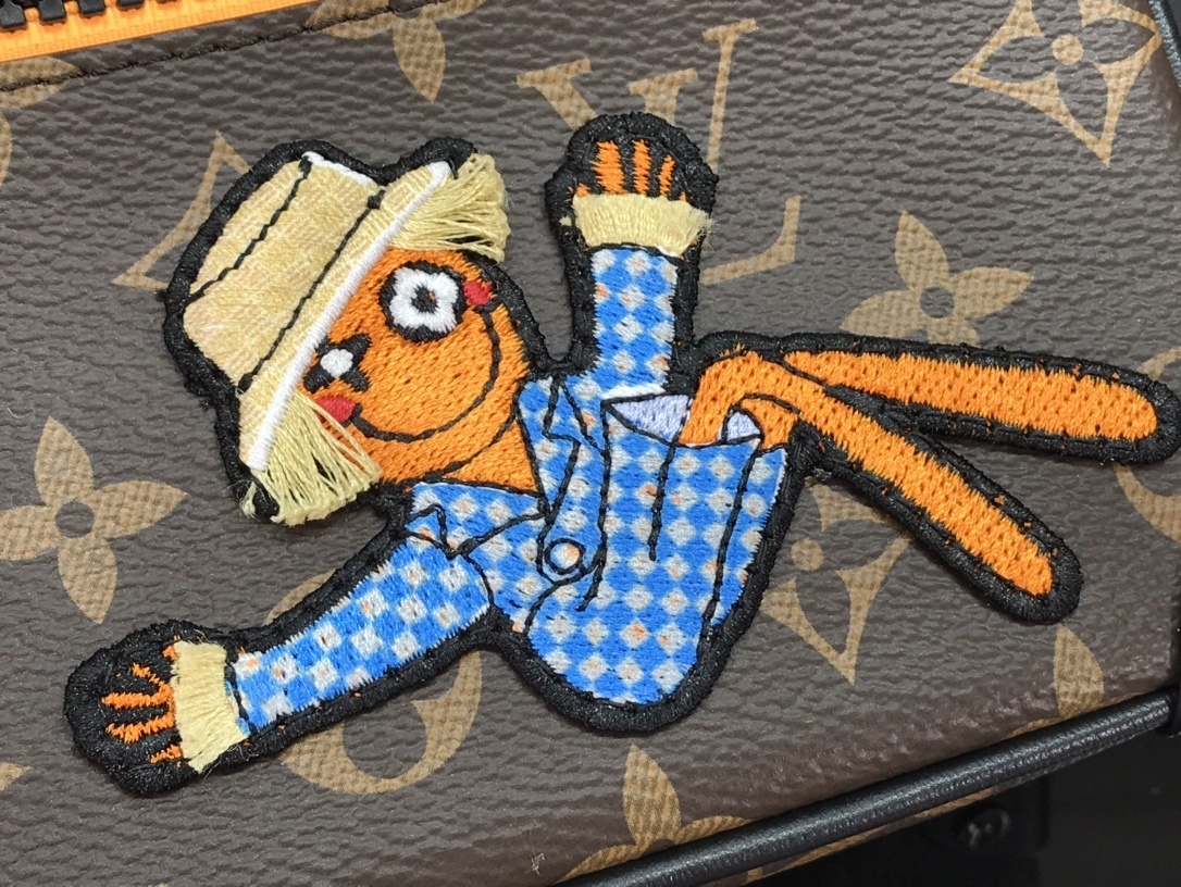 LV MINI SOFT TRUNK M80159