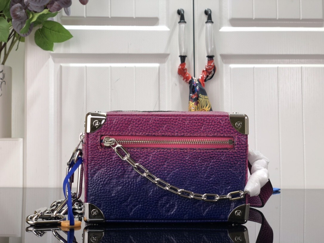 LV MINI SOFT TRUNK M81219