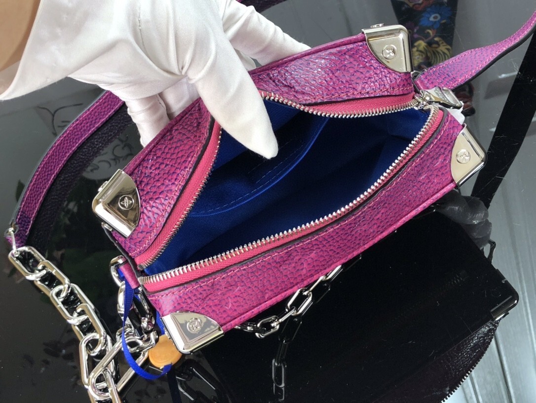 LV MINI SOFT TRUNK M81219