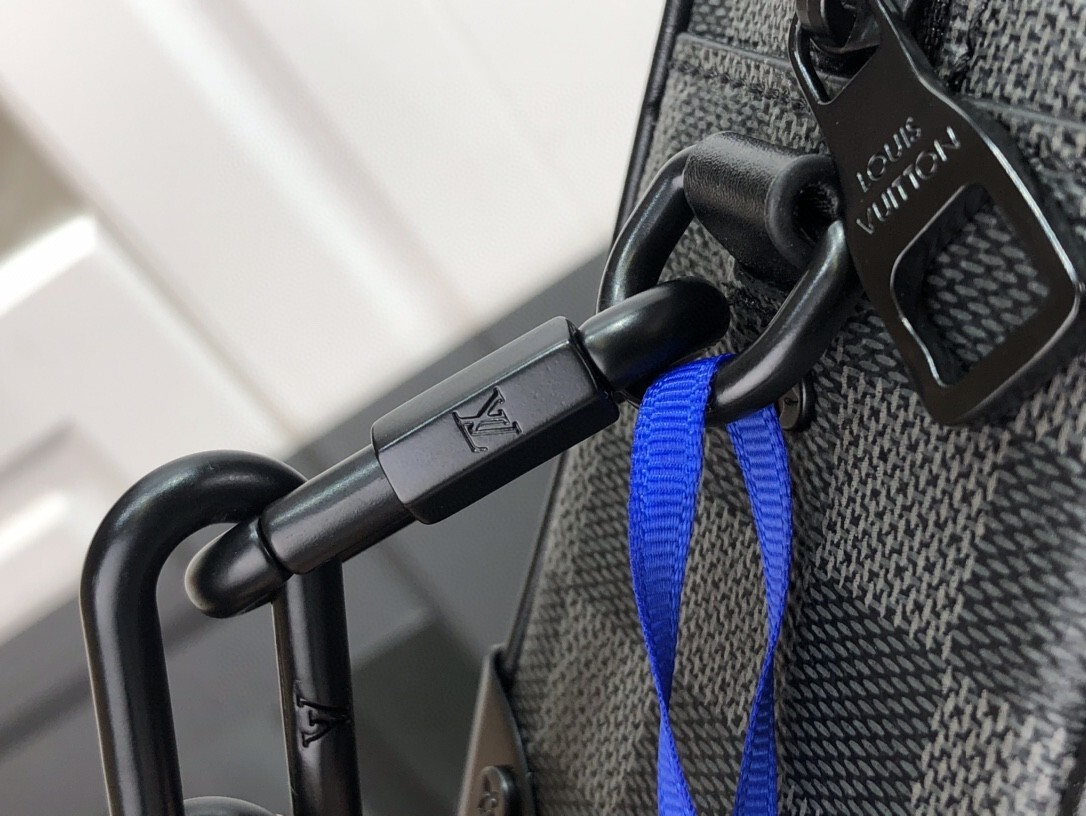 LV MINI SOFT TRUNK N45278