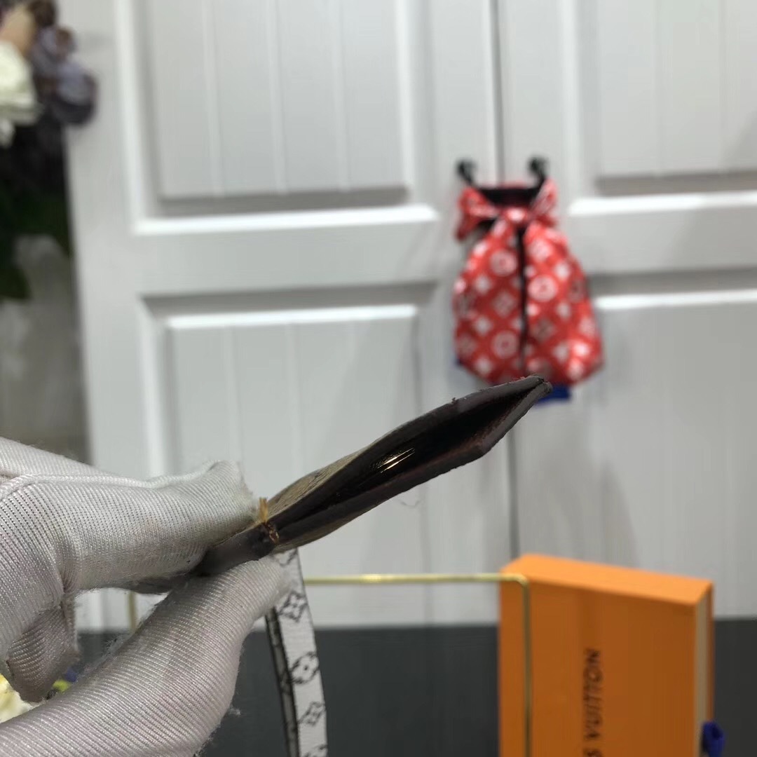 LV MONOGRAM GIANT OVERSIZE KEY CASE M67849