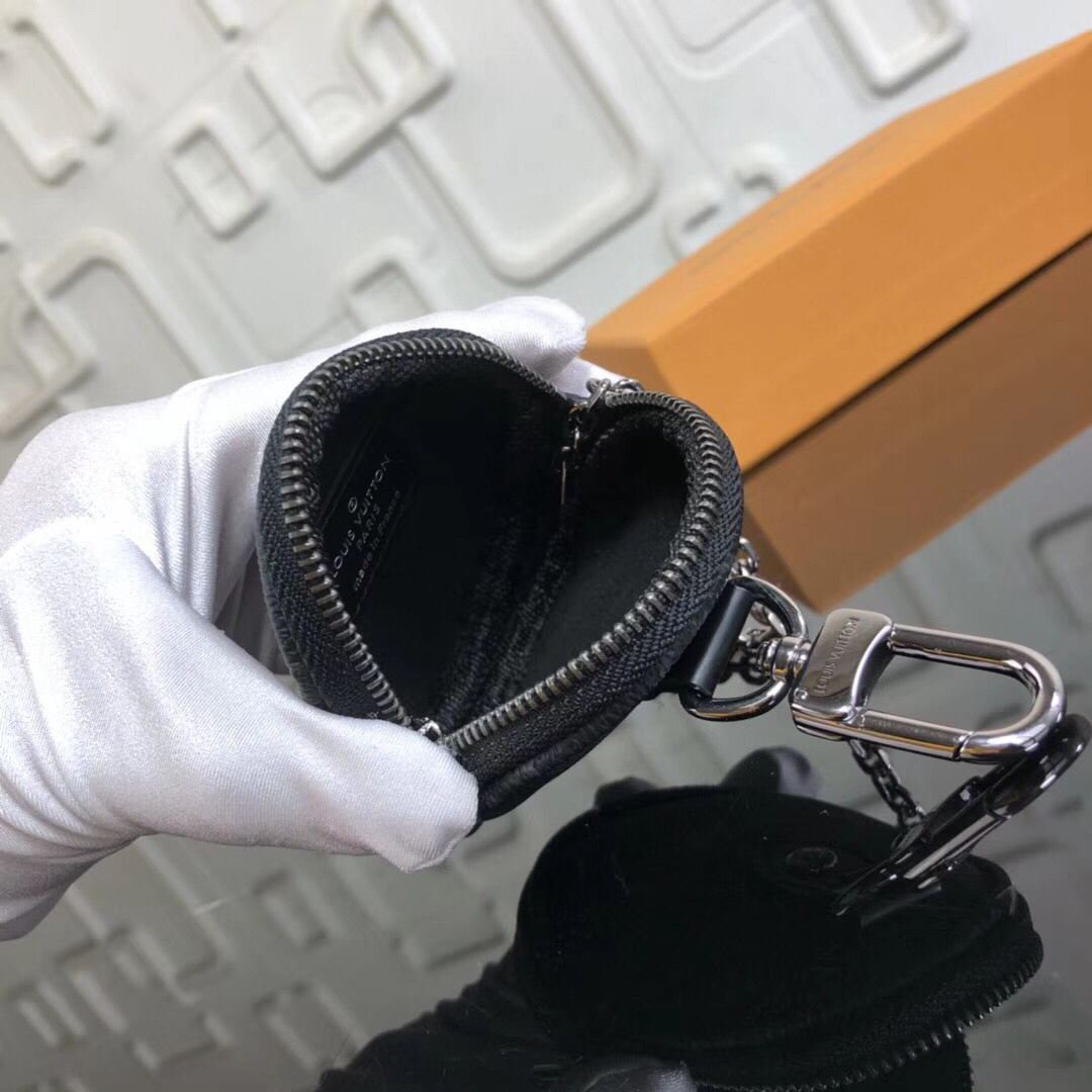 LV MONOGRAM POUCH M62796 