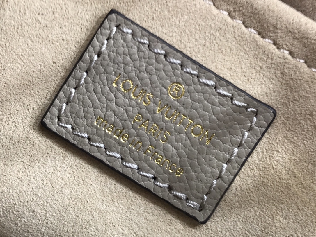 LV MONTAIGNE BB M45489 