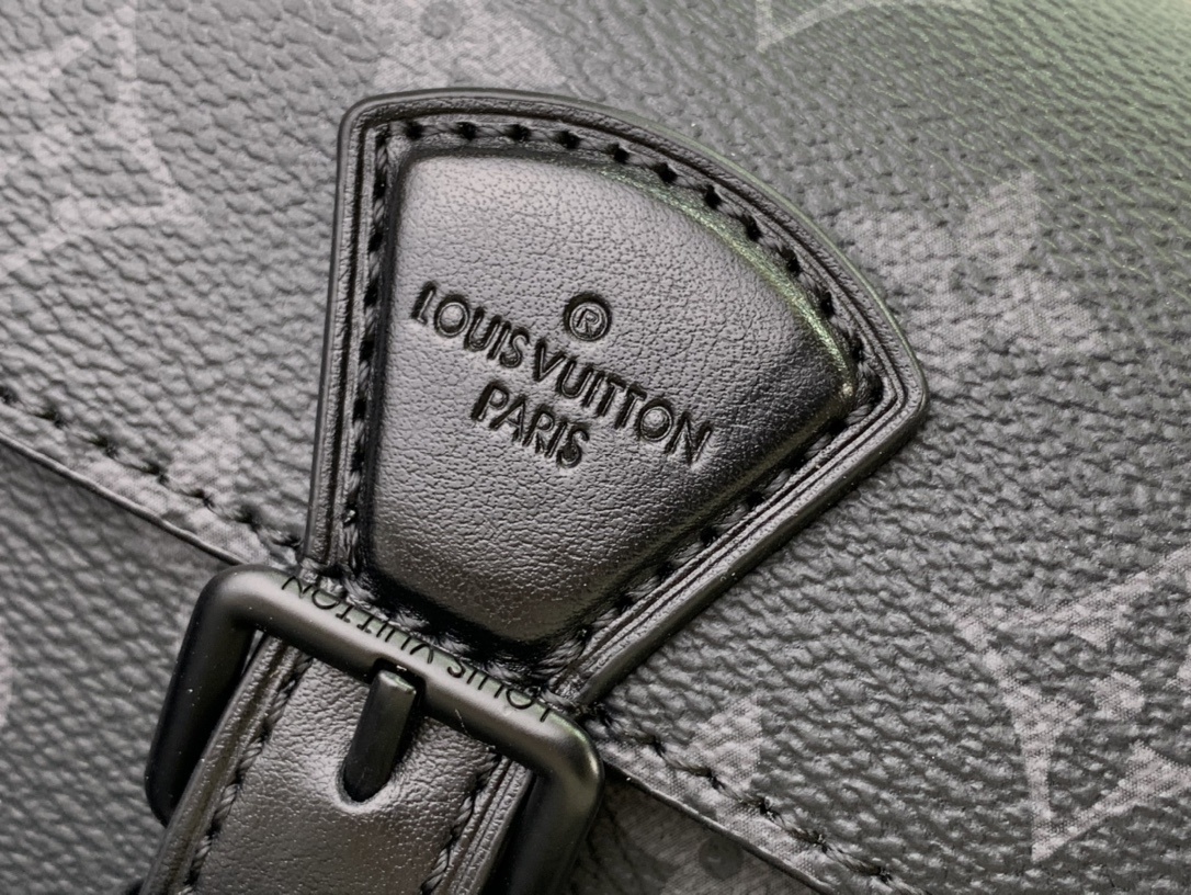 LV MONTSOURIS M83567