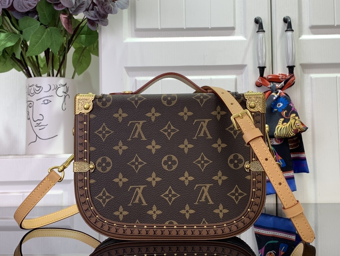 LV MONTSOURIS TRUNK m15166
