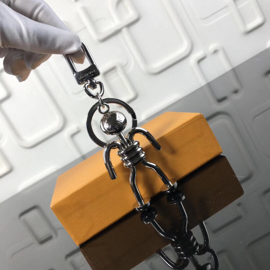 LV MR.NAIL BAG CHARM AND KEY HOLDER MP2131