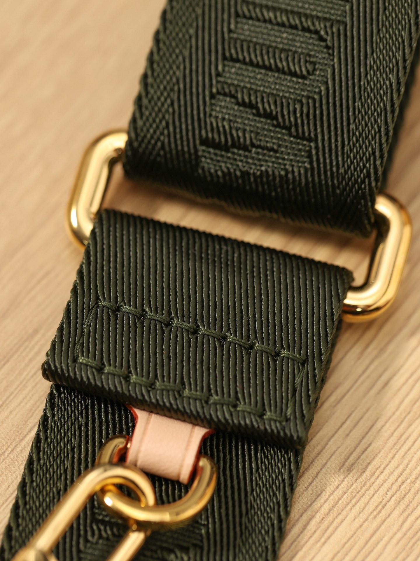 LV MULTI POCHETTE ACCESSOIRES M44813 