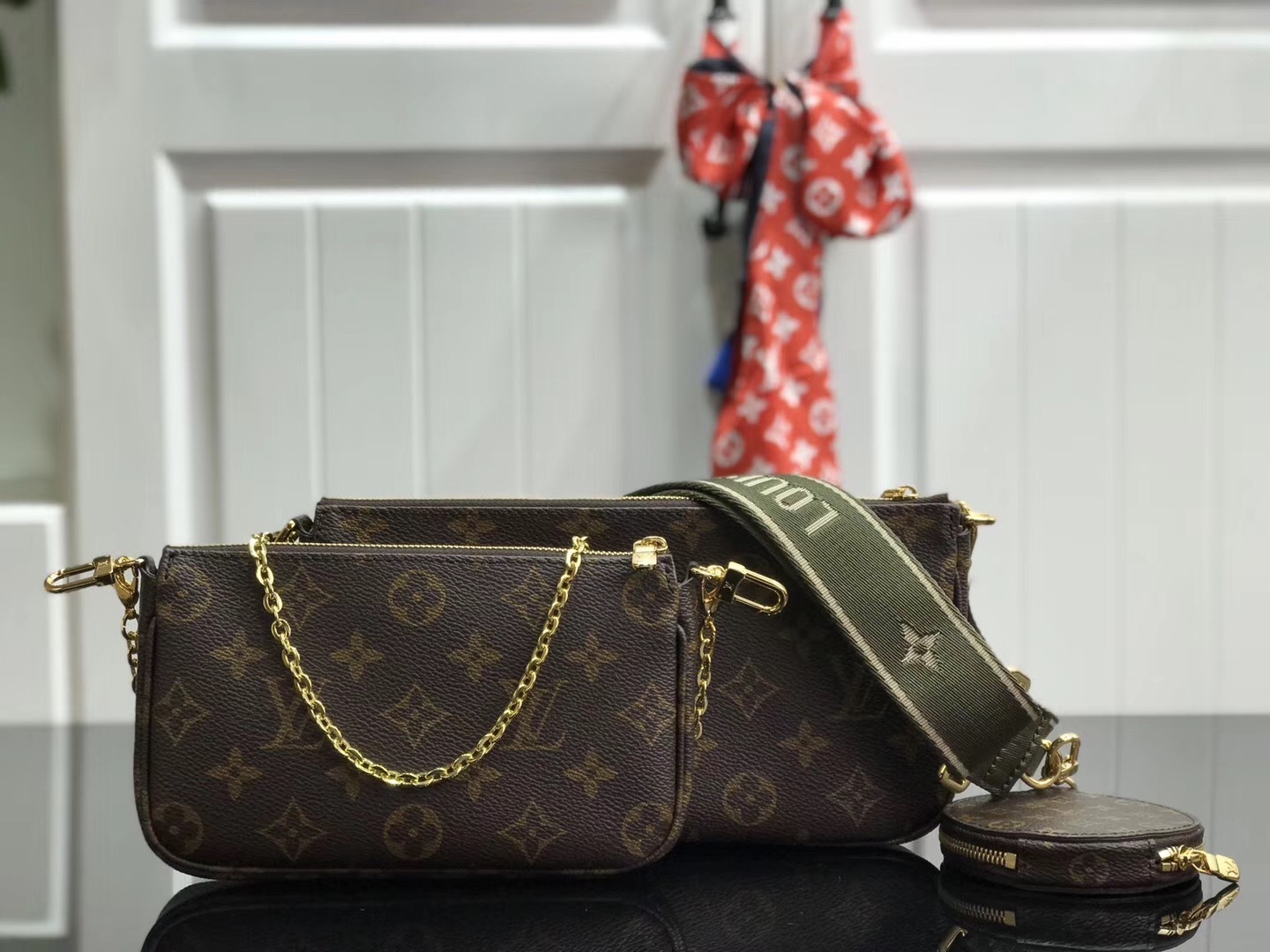 LV MULTI POCHETTE ACCESSOIRES M44813 