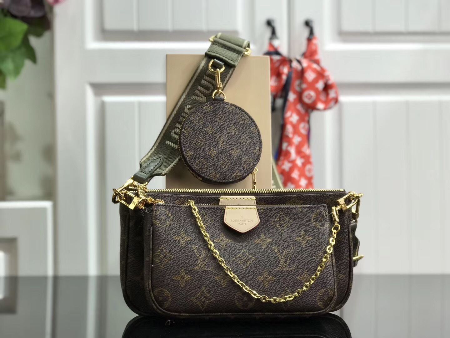 LV MULTI POCHETTE ACCESSOIRES M44813 