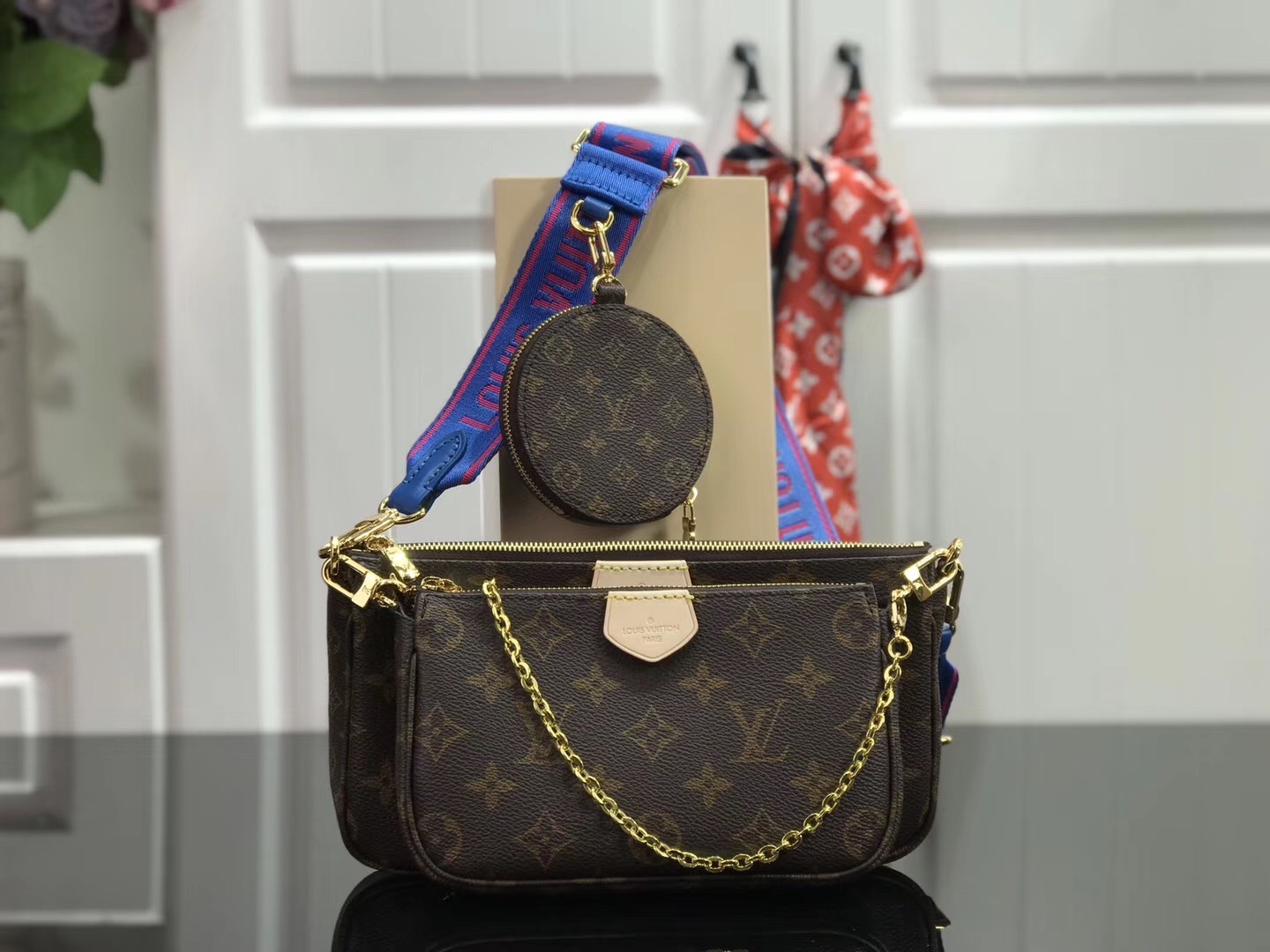 LV MULTI POCHETTE ACCESSOIRES M44813 