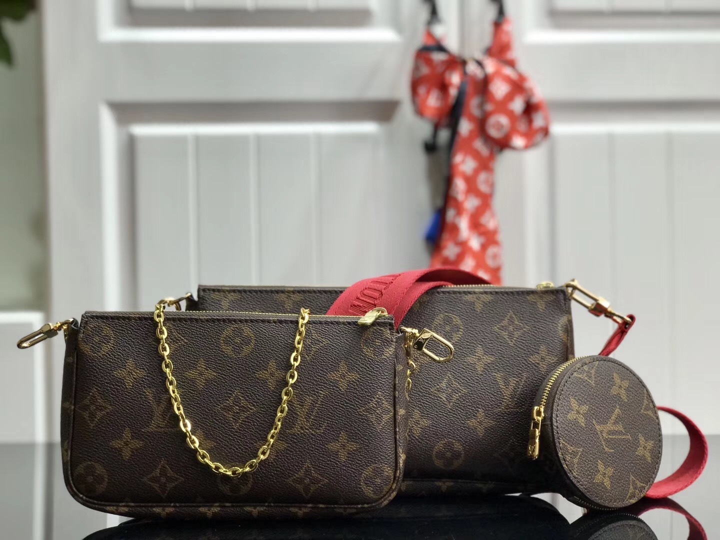 LV MULTI POCHETTE ACCESSOIRES M44813 