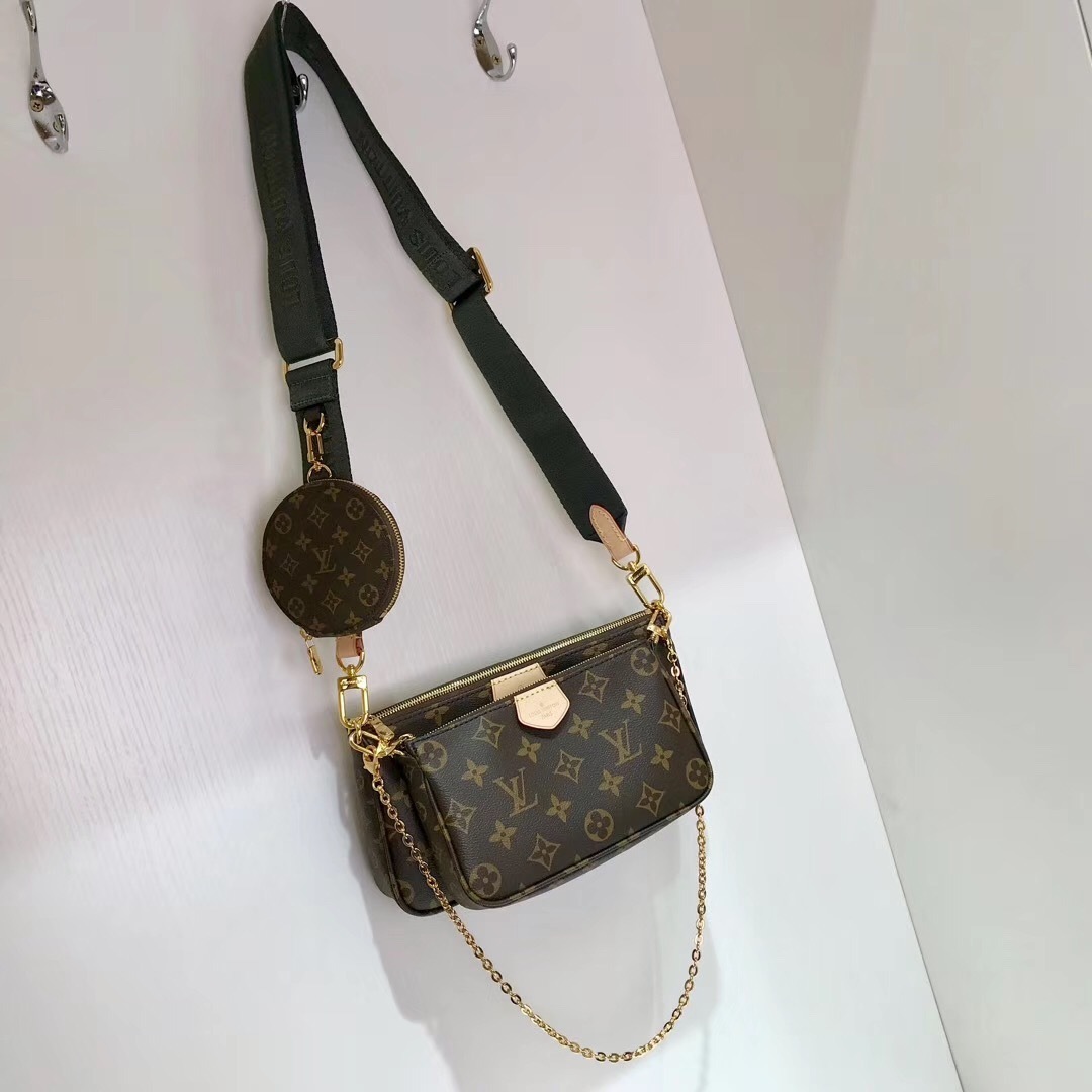 LV MULTI POCHETTE ACCESSOIRES M44813 