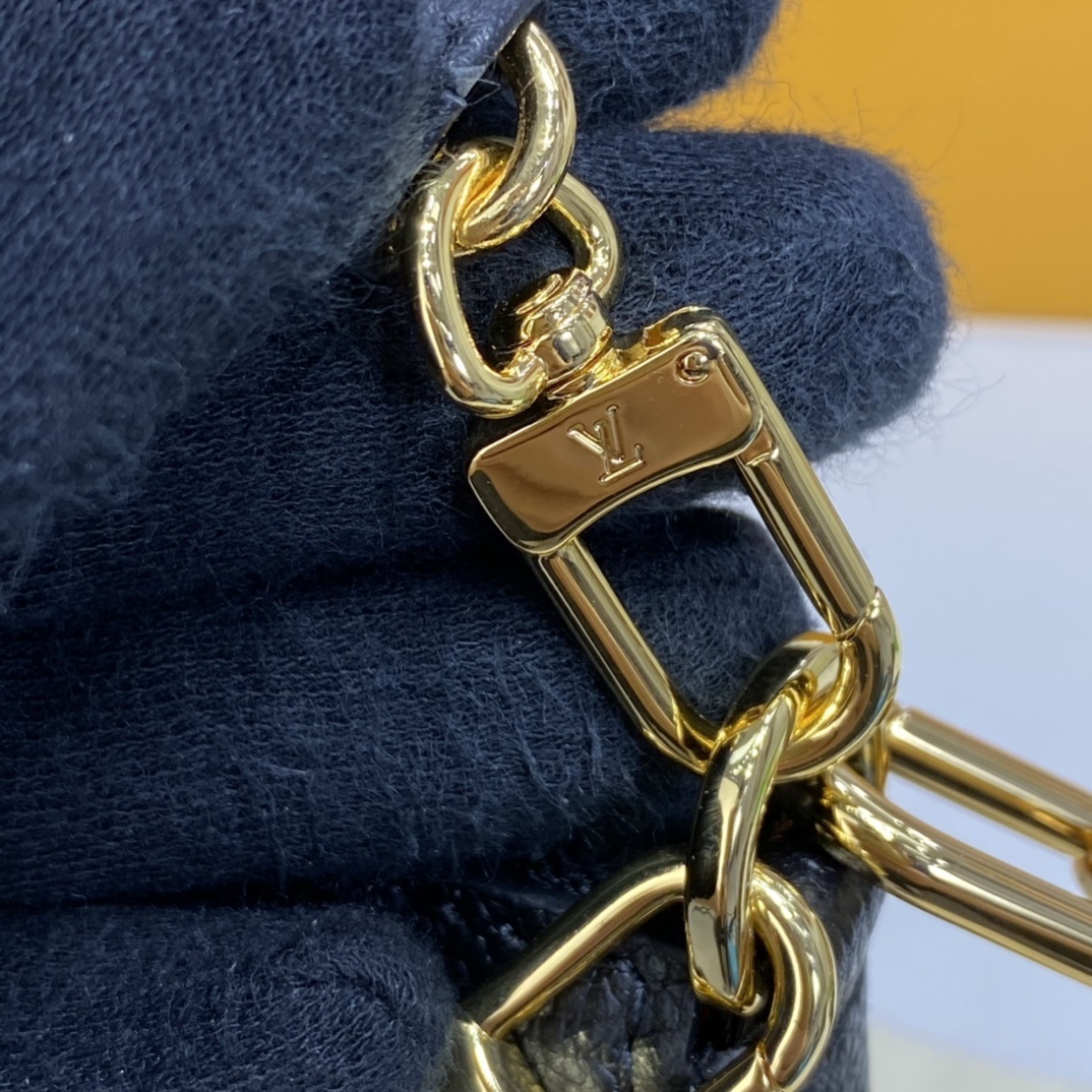 LV MULTI POCHETTE ACCESSOIRES M45777