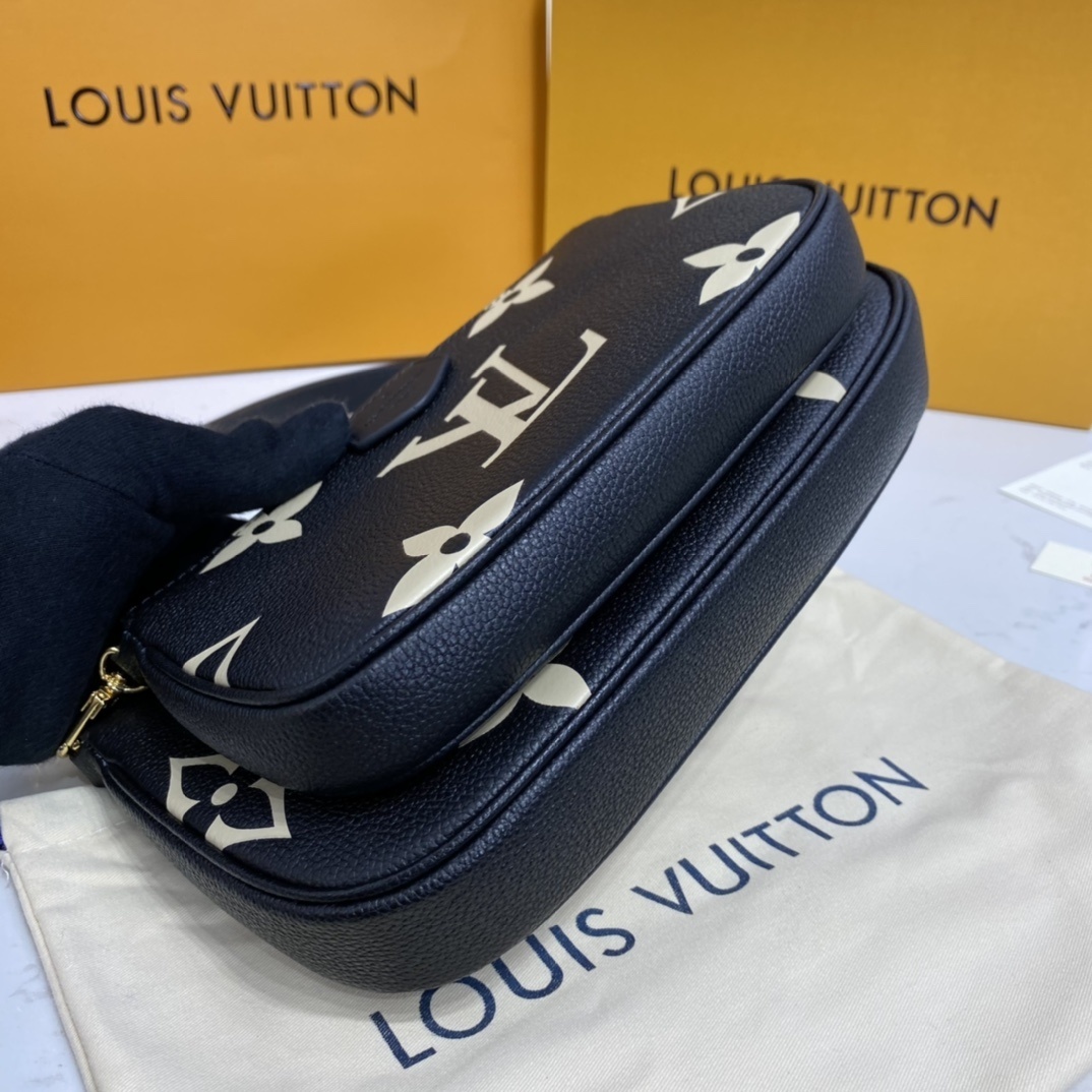 LV MULTI POCHETTE ACCESSOIRES M45777