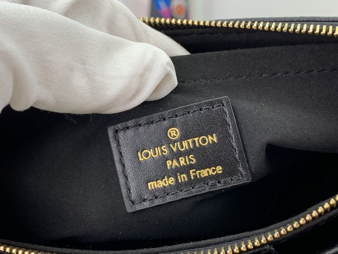 LV MULTI POCHETTE ACCESSOIRES M58520