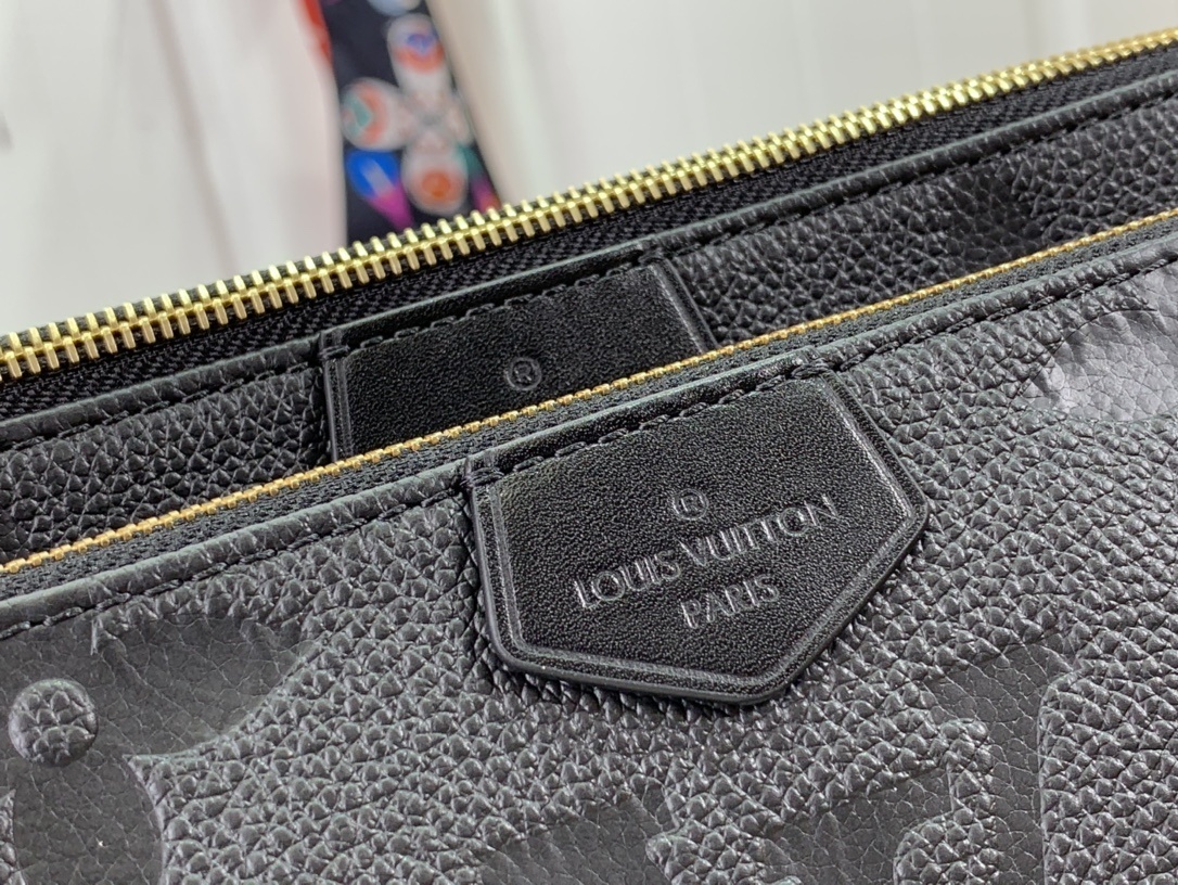 LV MULTI POCHETTE ACCESSOIRES M58520