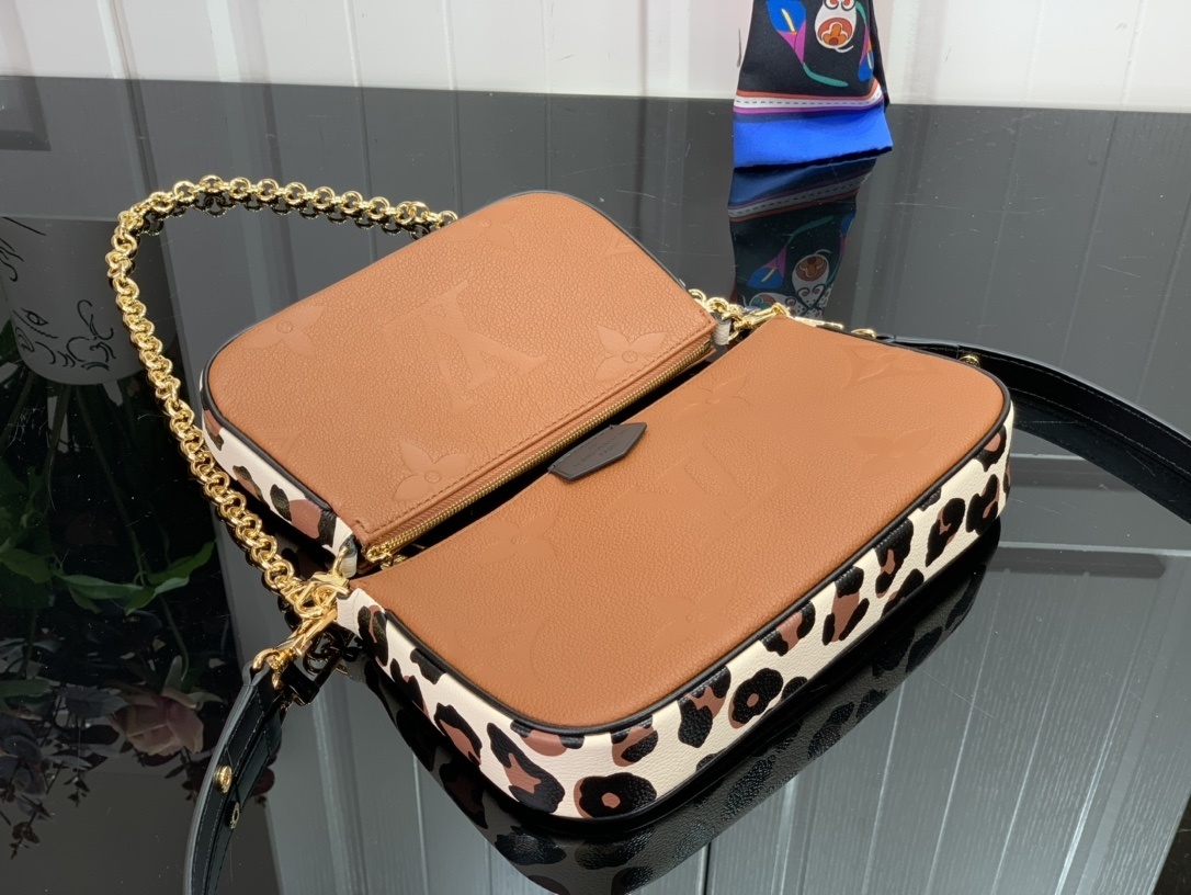 LV MULTI POCHETTE ACCESSOIRES M58520