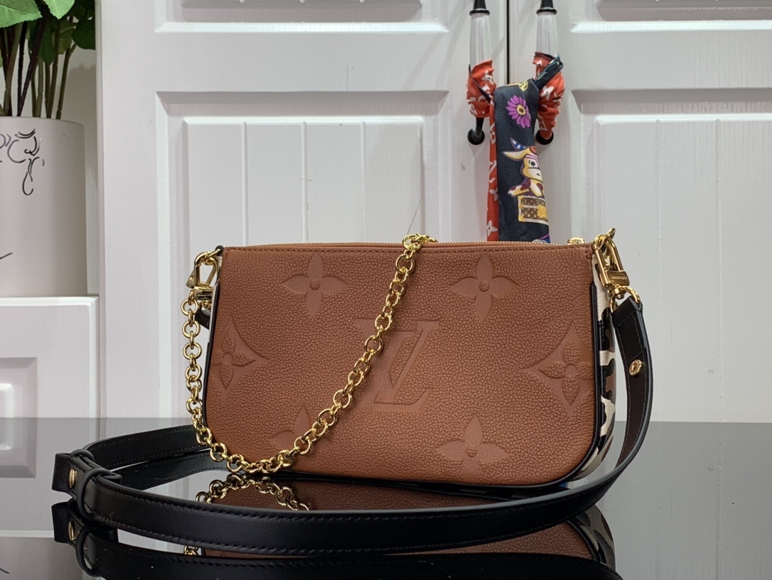 LV MULTI POCHETTE ACCESSOIRES M58520
