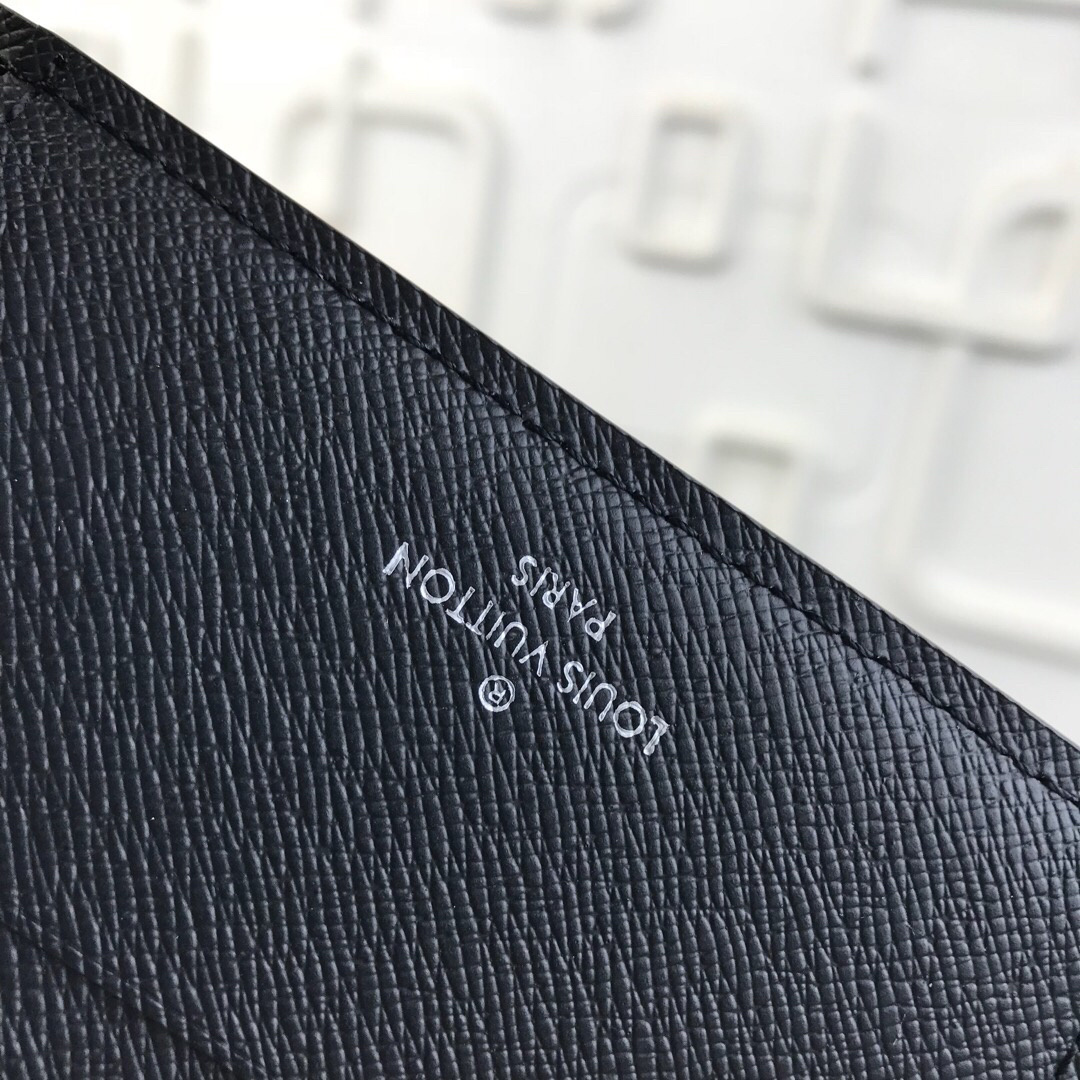 LV MULTIPLE Walleg M67429XK