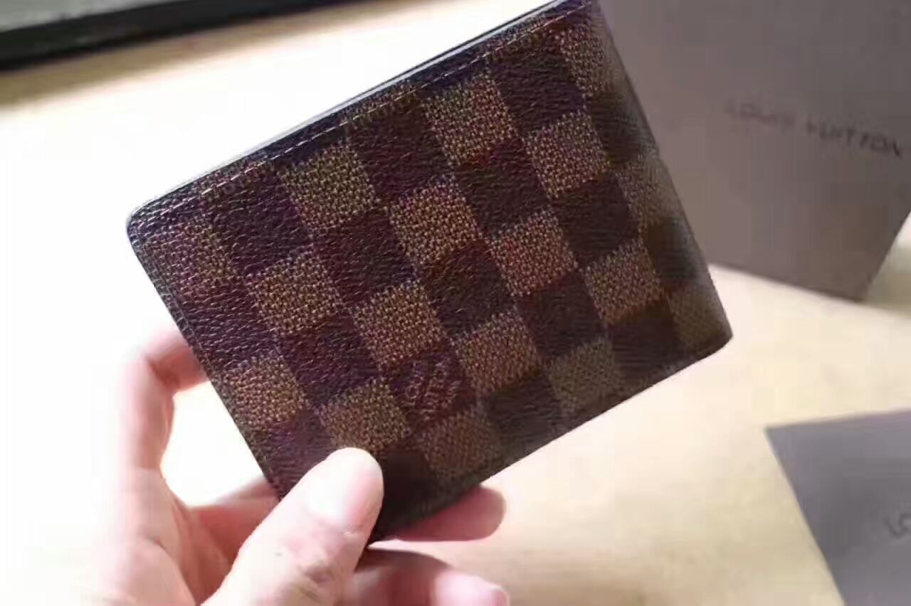LV multiple wallet 60895F