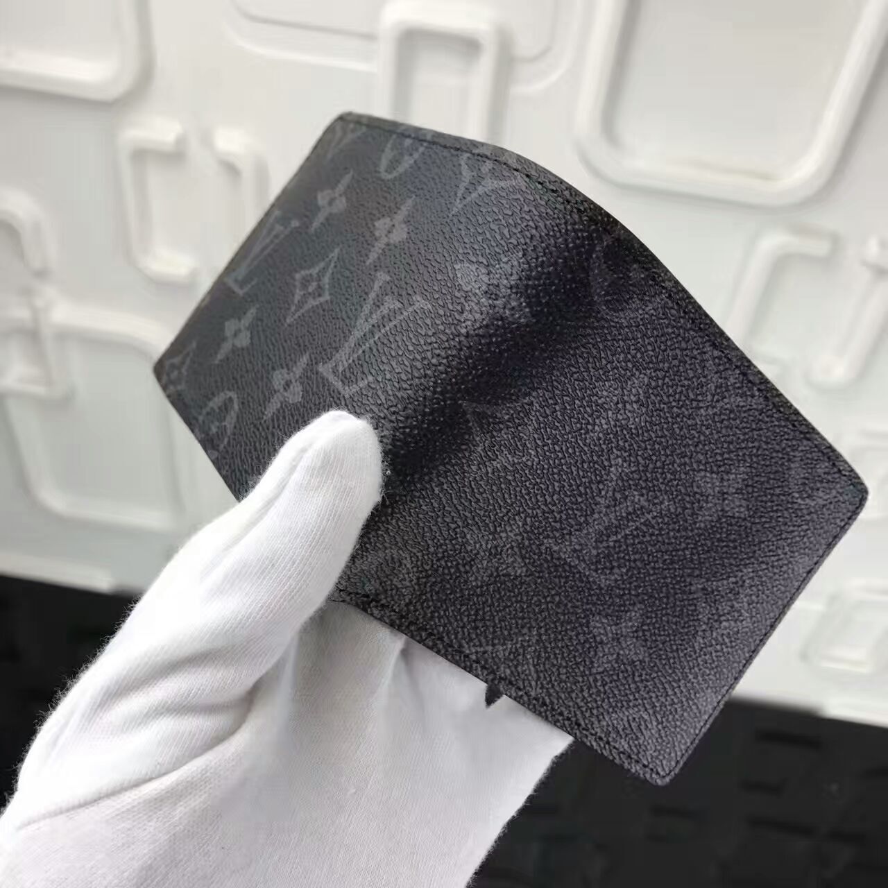LV multiple wallet 60895F