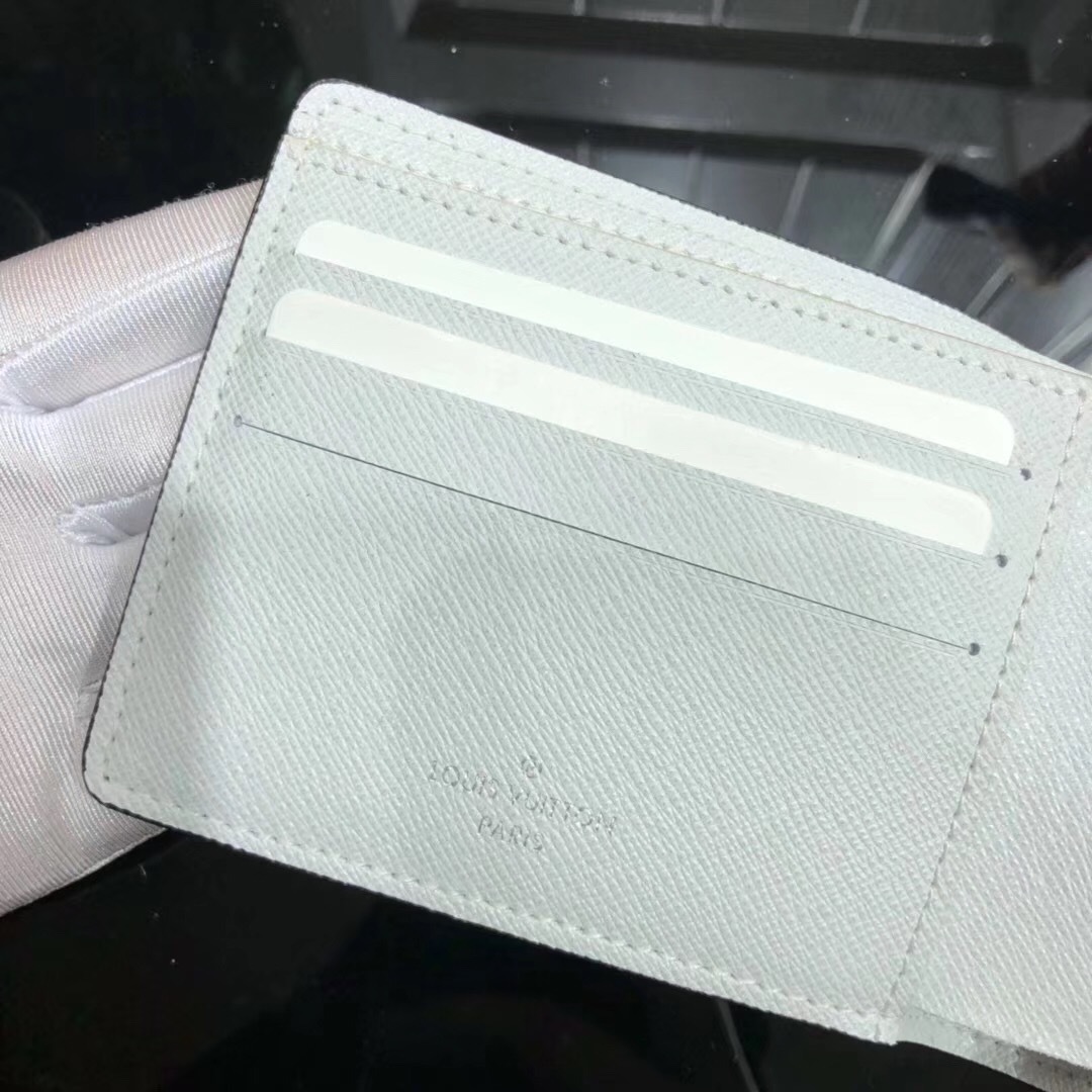 LV MULTIPLE wallet M30299 