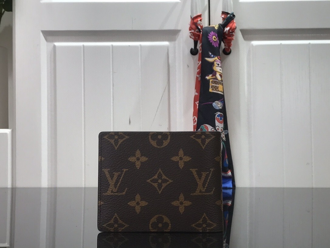 LV MULTIPLE wallet M45789Z 