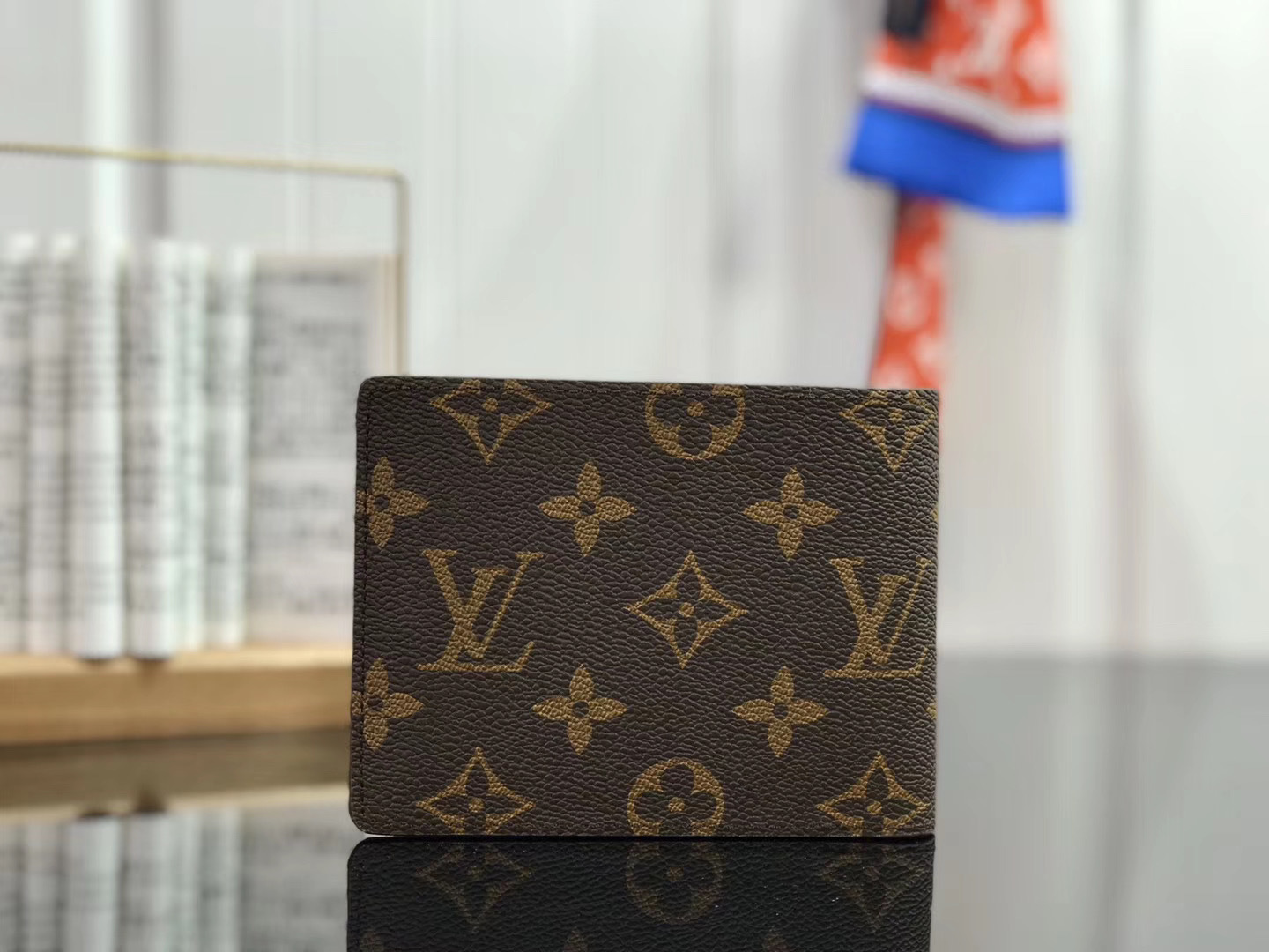 LV MULTIPLE wallet M60895 